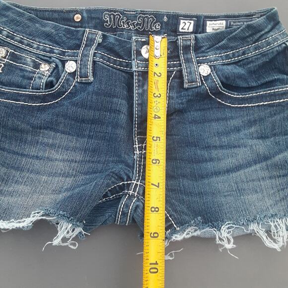 Miss Me Womens Denim Cut Off Shorts Embellished Sequin Stones Size 27 Western - Picture 13 of 14